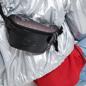 Banana Eastpak Springer image-5