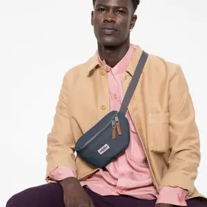 Banaan Eastpak Springer image-4