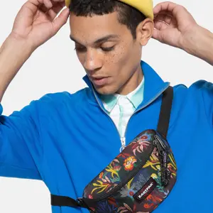Banana Eastpak Springer image-2