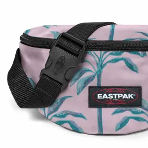 Bananpose Eastpak Springer image-3