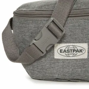 Bananpose Eastpak Springer image-3