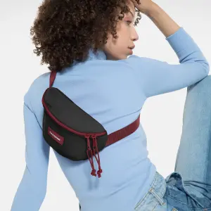 Banan Eastpak Springer image-2