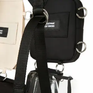 Mochila Eastpak RS Pocketbag Loop image-5