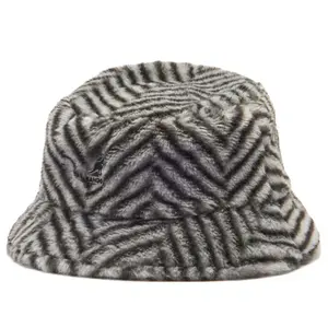 Bucket hat faux fur woman Kangol image-1