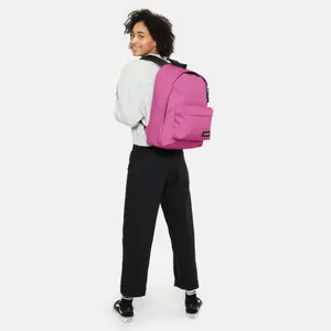 Batoh Eastpak Out Of Office image-4