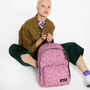 Batoh Eastpak Out Of Office image-3