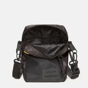 Umhängetasche Eastpak One image-2