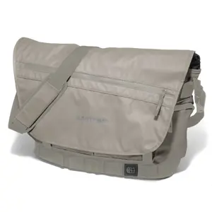 Sac bandoulière Eastpak Pacer image-0