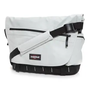 Axelremsväska Eastpak Pacer image-0