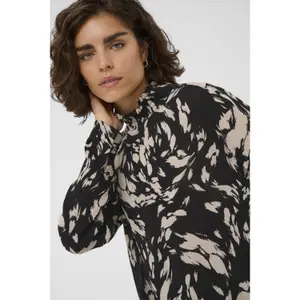Blusa con gummete mujer KAFFE Amber image-4