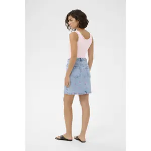 Tampo do tanque feminino KAFFE Omi image-4