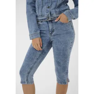 Women's jeans KAFFE Vilma Capri image-4