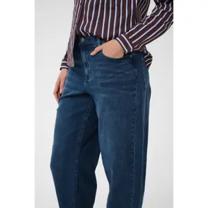 Women's Barrel Jeans KAFFE Andrea image-2