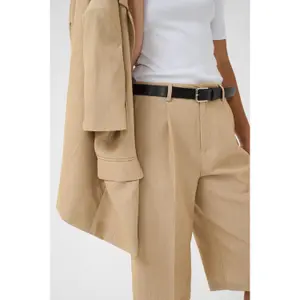 Women's shorts KAFFE Kajulie image-5