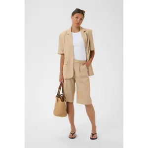 Women's shorts KAFFE Kajulie image-1