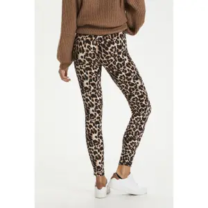 Women's printed leggings KAFFE Pappi image-4