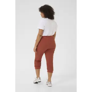 Women's Trousers KAFFE Curve Nana Capri image-4