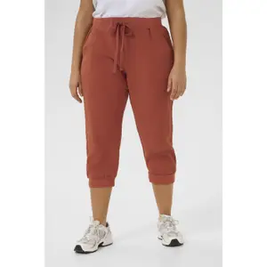 Women's Trousers KAFFE Curve Nana Capri image-5