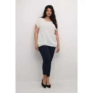 Blusa feminina KAFFE Curve Lokana image-2