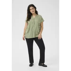 Blusa de mujer KAFFE Curve Sida Wing image-2