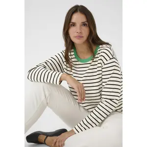 Camiseta de mujer KAFFE Curve Winni image-2