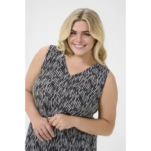 Women's blouse KAFFE Curve KCAmi image-5