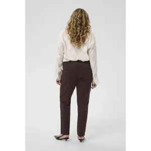 Pantalón con cinturón KAFFE Curve KCJenna image-4