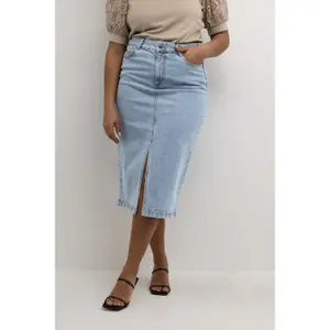 Denim skirt for women KAFFE Curve KCBeth image-2