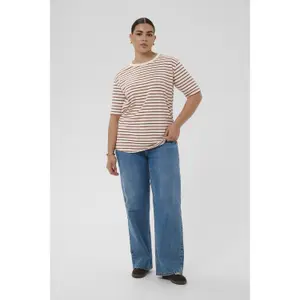 Γυναικείο T-shirt KAFFE Curve Winni image-2