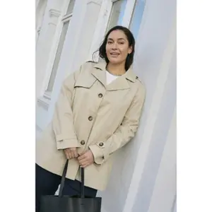 Women's jacket KAFFE Curve Tricia image-4