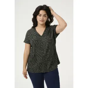 Women's blouse KAFFE Curve Herdis image-2