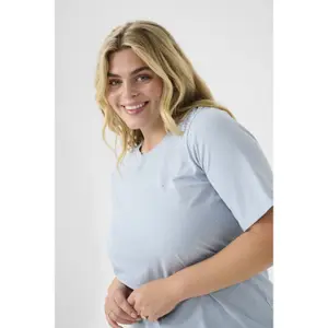 Women's T-shirt KAFFE Curve Merisa image-5