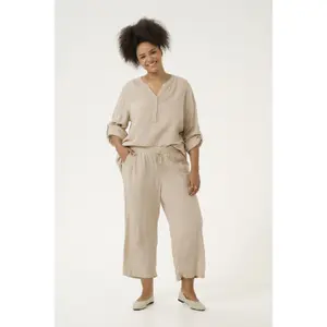 Women's cropped Trousers KAFFE Curve Mille image-3