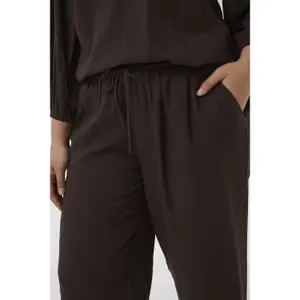 Women's cropped Trousers KAFFE Curve Mille image-5