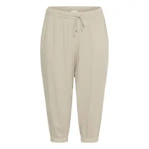 Pantaloni capri da donna KAFFE Curve Mille image-0