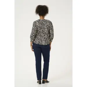 Women's long sleeve T-shirt KAFFE Curve Ivena image-4