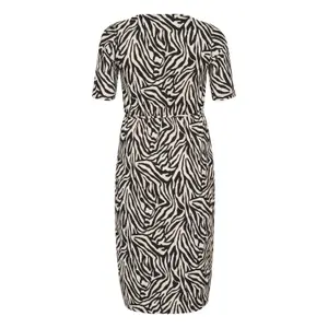 Women's dress KAFFE Curve Ivena image-3