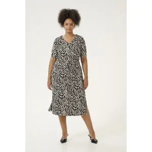Women's dress KAFFE Curve Ivena image-2