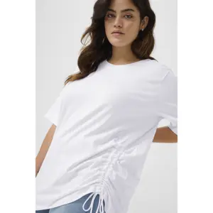 Γυναικείο T-shirt KAFFE Curve KCNiola image-5