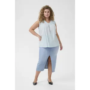 Sleeveless blouse for women KAFFE Curve Thia image-2