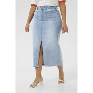 Denim skirt for women KAFFE Curve Sina image-1