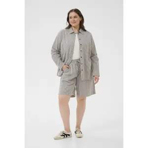 Women's shorts KAFFE Curve Nana Striped image-3