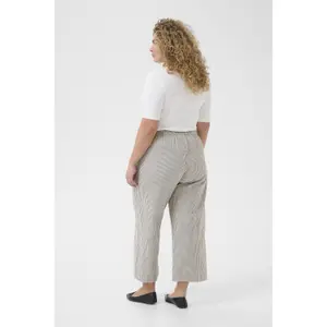 Women's striped Trousers KAFFE Curve KCNana image-4