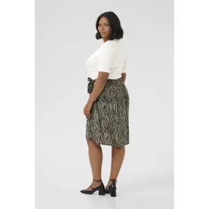 Women's skirt KAFFE Curve Maren image-5