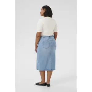 Denim skirt for women KAFFE Curve KCZarah image-4