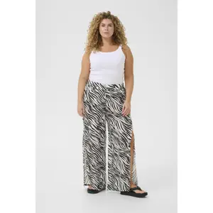 Women's Trousers KAFFE Curve Caisy image-2