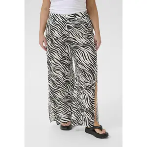 Women's Trousers KAFFE Curve Caisy image-1