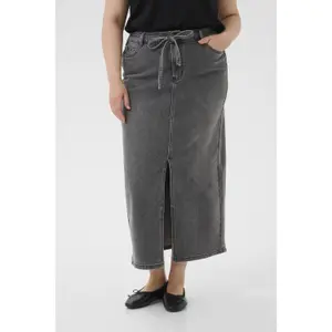 Denim skirt for women KAFFE Curve Ally image-1
