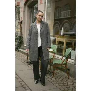 Women's jacket KAFFE Curve KCVianna image-3