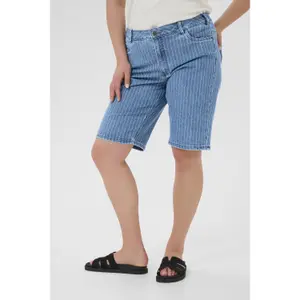 Women's Bermuda shorts KAFFE Curve Reeca image-3